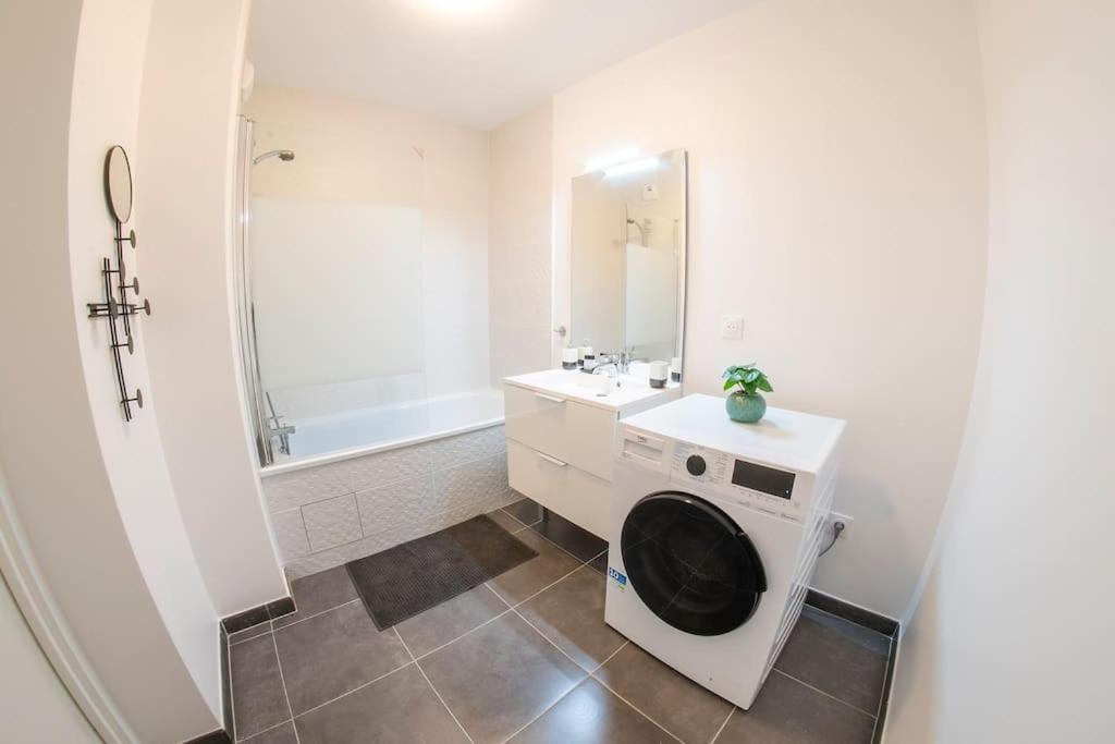 Paris & Disneyland - 2Min From Train Station - Free Private Parking Villiers-sur-Marne Esterno foto